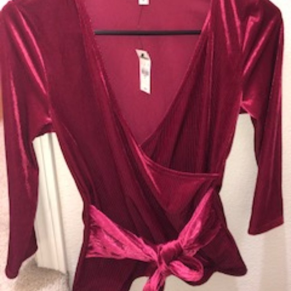 NWT - EXPRESS - Top